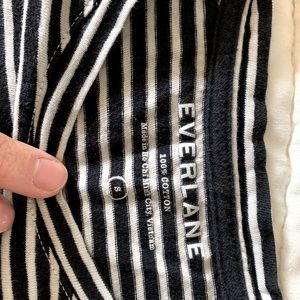 Everlane cropped tee